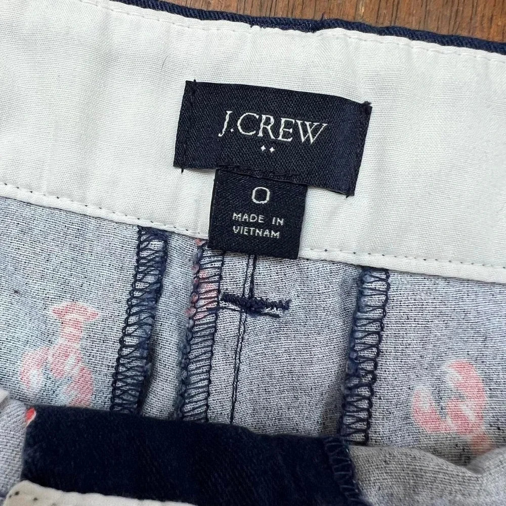 J.Crew navy blue lobster shorts Size 0 preppy summer coastal